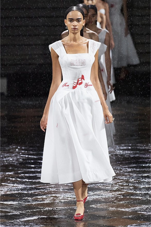Dior 正式發表 2024 早春度假女裝系列大秀
