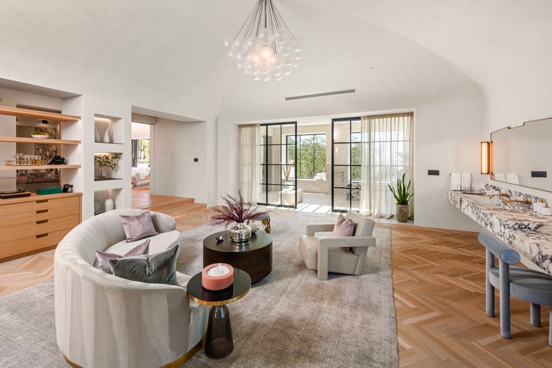 Drake 正在出售價值 $8,800 萬美元比佛利山莊豪華別墅