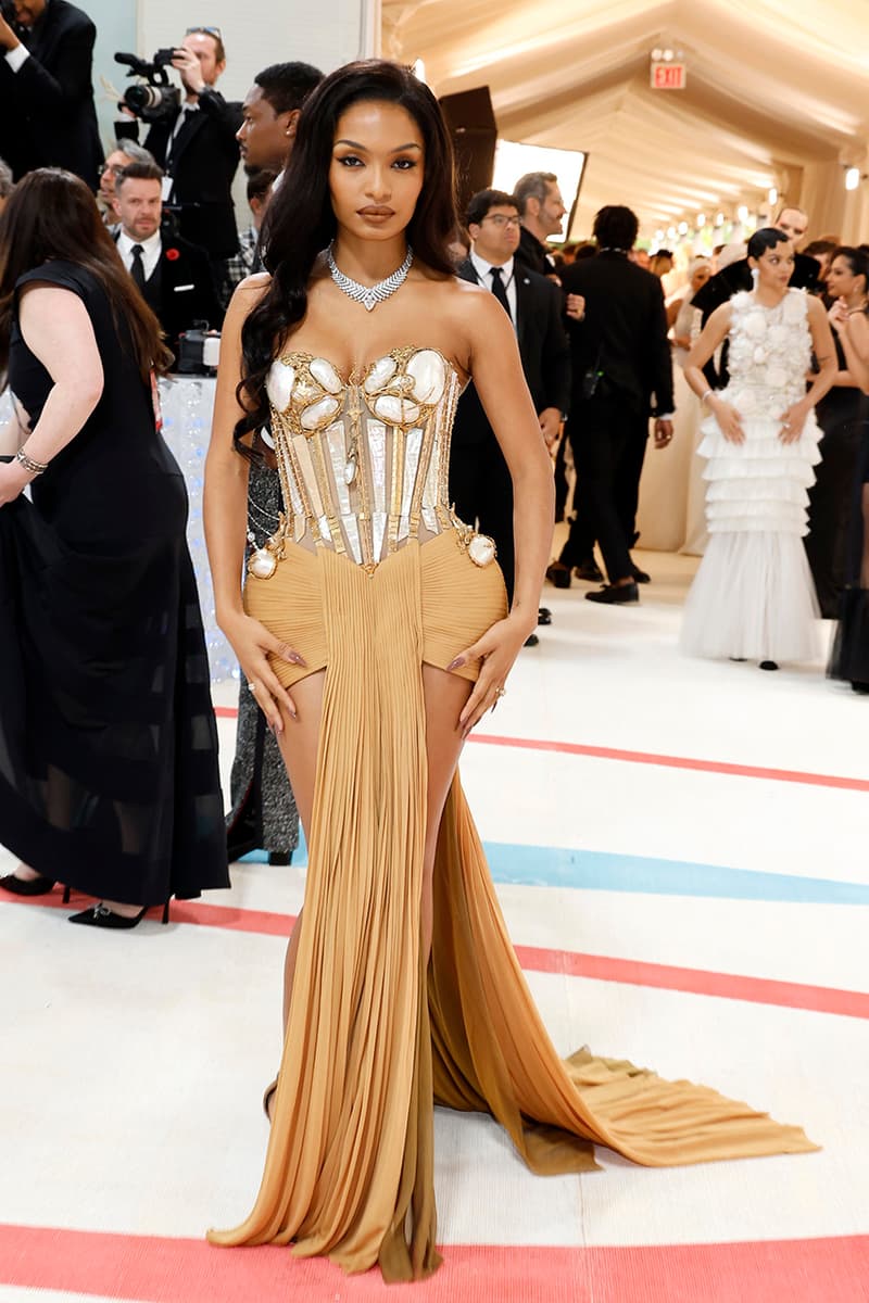 直擊 2023 Met Gala 盛會現場眾星造型：Rihanna、A$AP Rocky、Jennie、Doja Cat