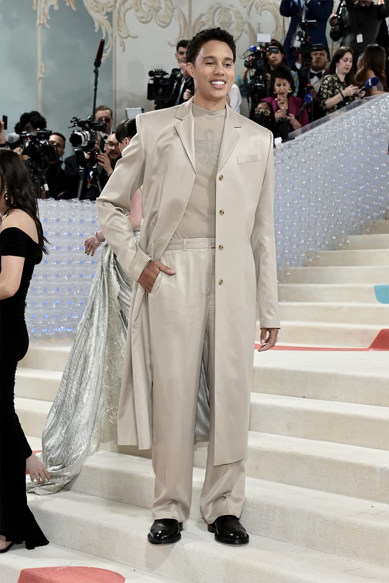 直擊 2023 Met Gala 盛會現場眾星造型：Rihanna、A$AP Rocky、Jennie、Doja Cat