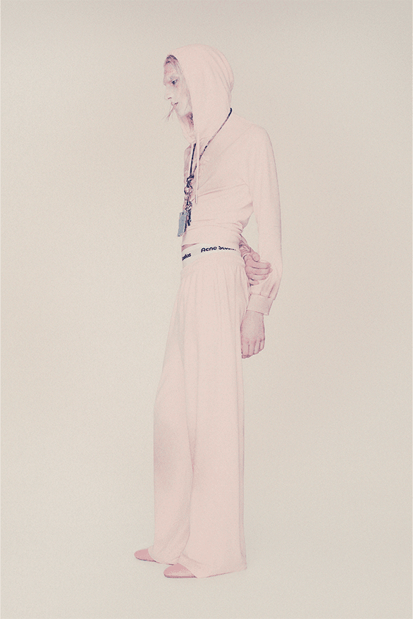 Acne Studios 正式發佈 2024 春夏男裝系列 Lookbook