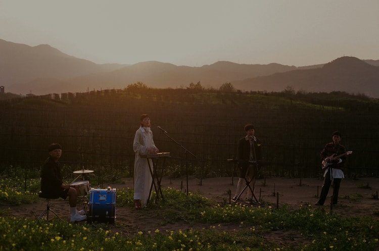 台灣樂團「我是機車少女」《Moonlight》音樂錄影帶