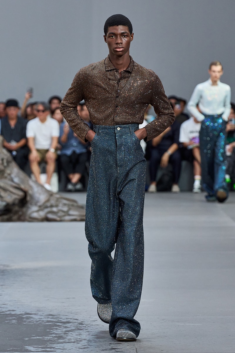 Hypebeast 直擊 LOEWE 2024 春夏男裝系列大秀後台
