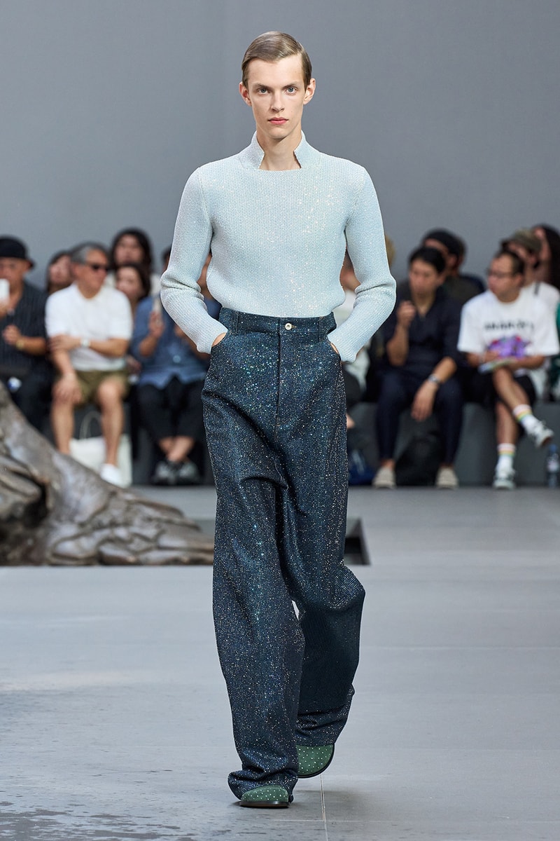 Hypebeast 直擊 LOEWE 2024 春夏男裝系列大秀後台