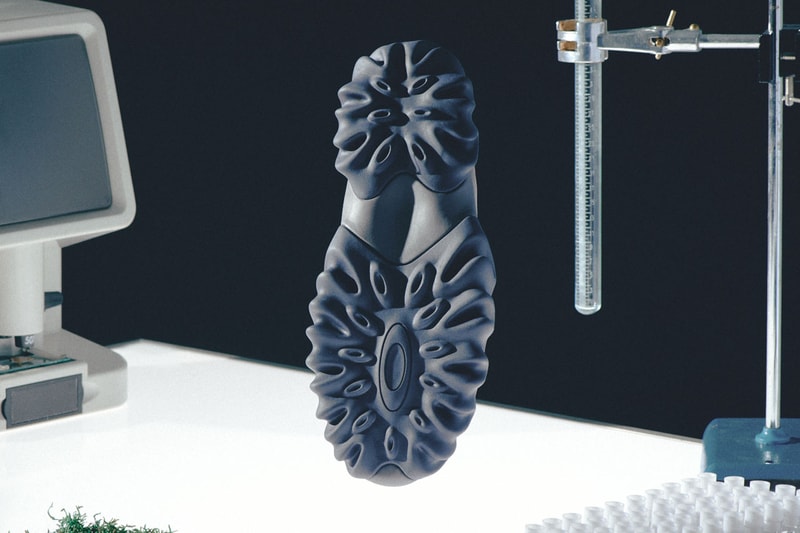Brain Dead x Oakley Factory Team「Chop Saw Mule」最新聯名鞋款系列登場