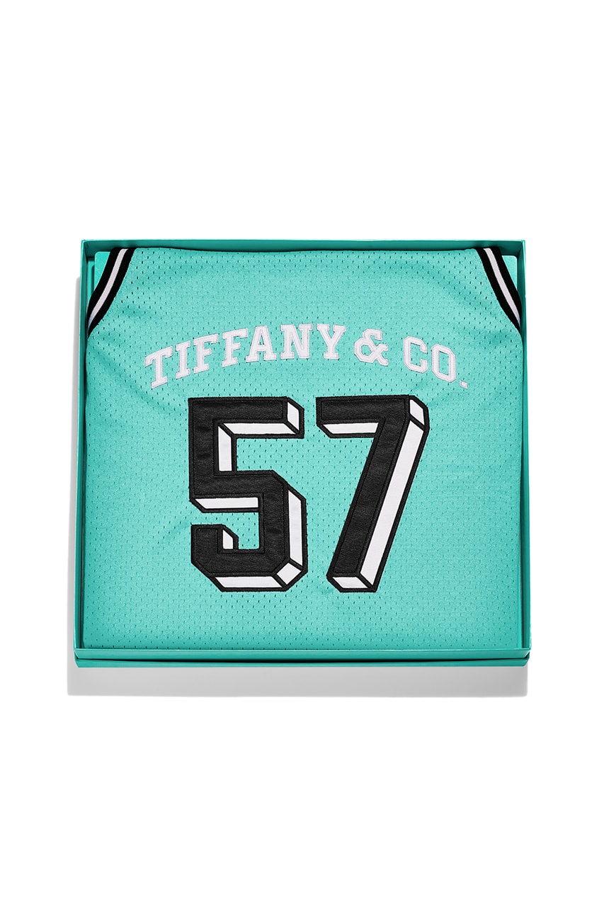 Tiffany & Co. x Mitchell & Ness x Spalding 聯名系列球衣發佈