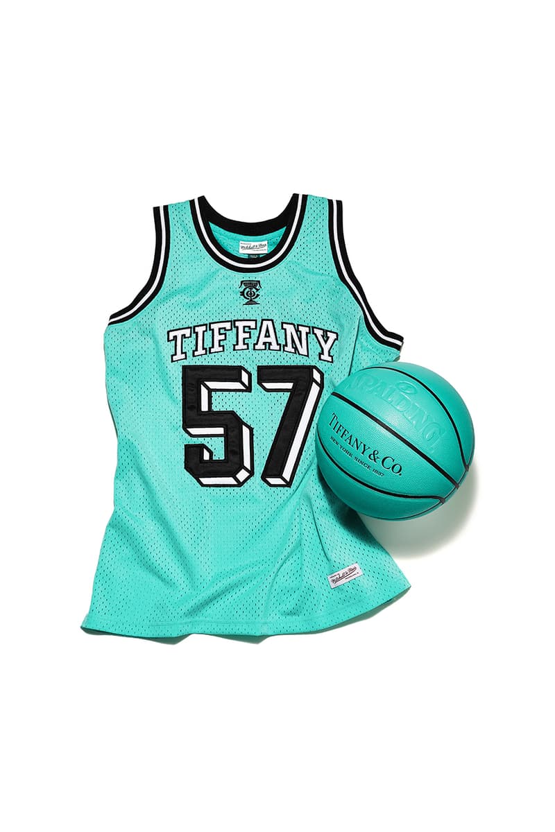 Tiffany & Co. x Mitchell & Ness x Spalding 聯名系列球衣發佈