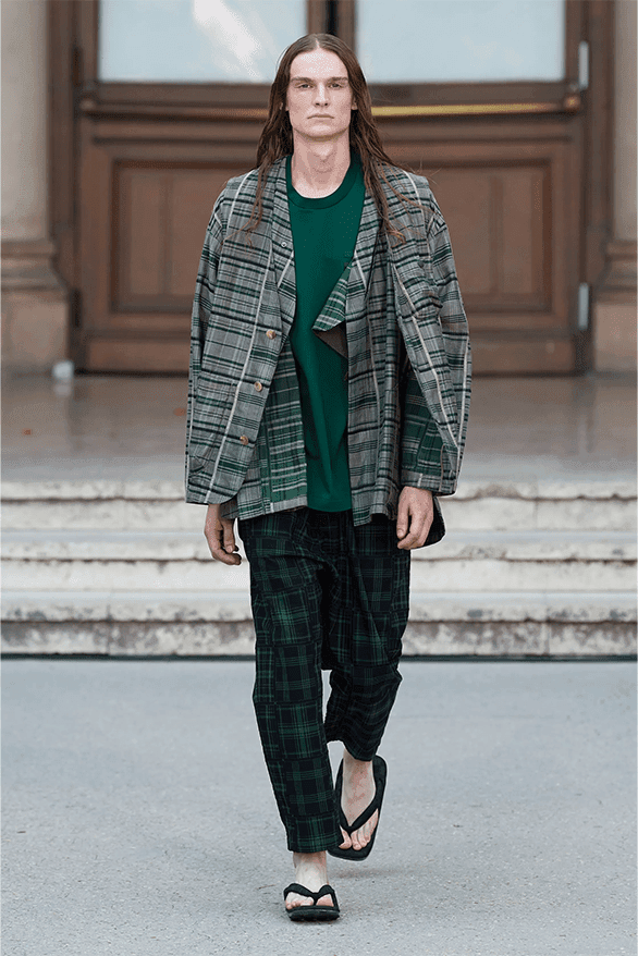 White Mountaineering 正式發佈 2024 春夏男裝系列大秀