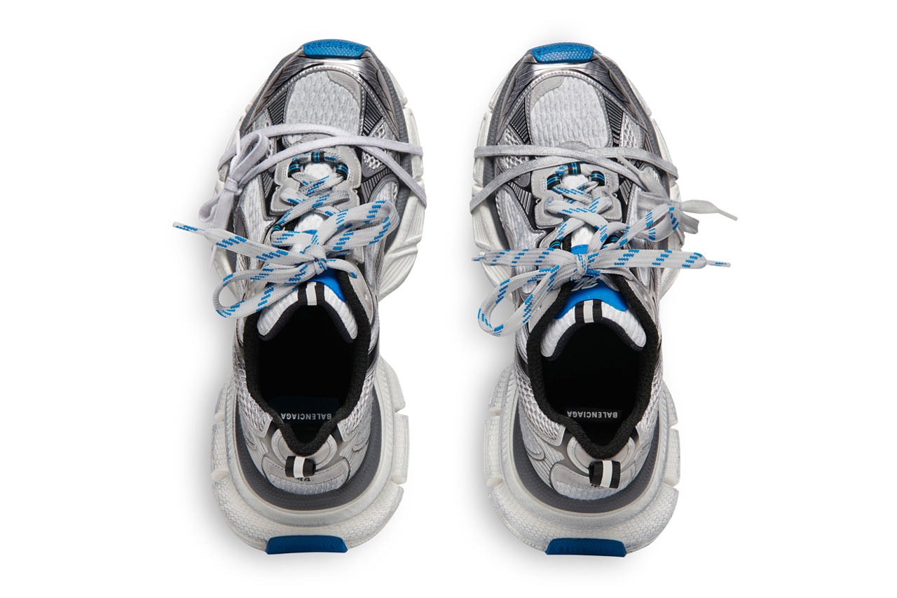 Balenciaga 人氣運動鞋 3XL Trainers 正式推出最新「無泥」版本藍灰配色