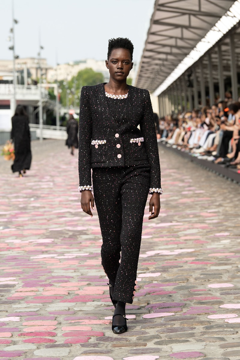 CHANEL 正式發表 2023/24 秋冬高定系列大秀