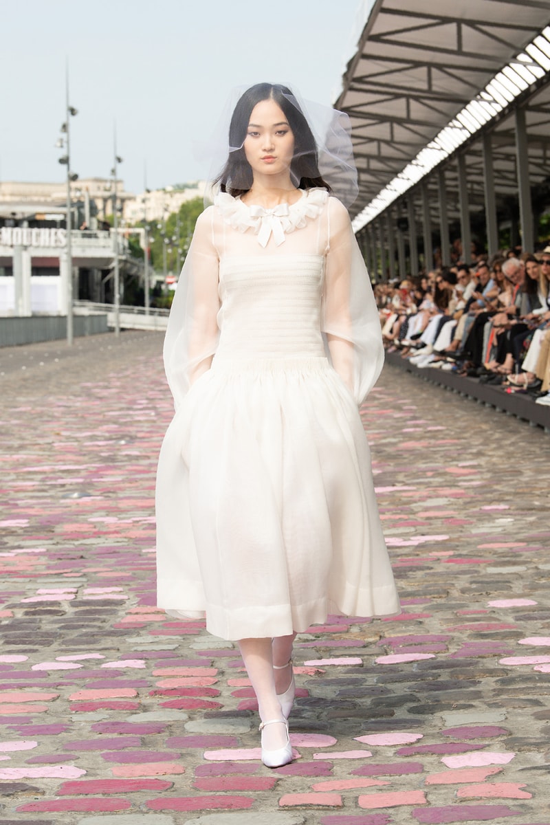 CHANEL 正式發表 2023/24 秋冬高定系列大秀