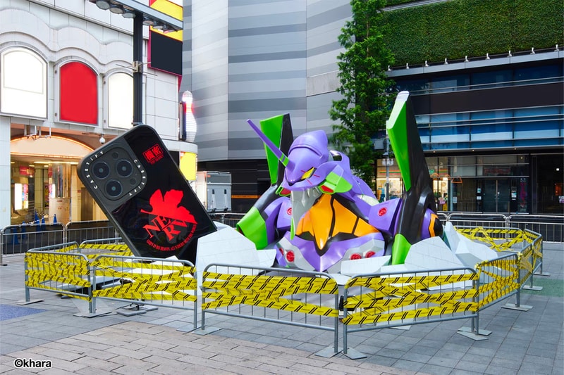 近賞 CASETiFY x《新世紀福音戰士 Evangelion》聯名「初號機」戶外裝置