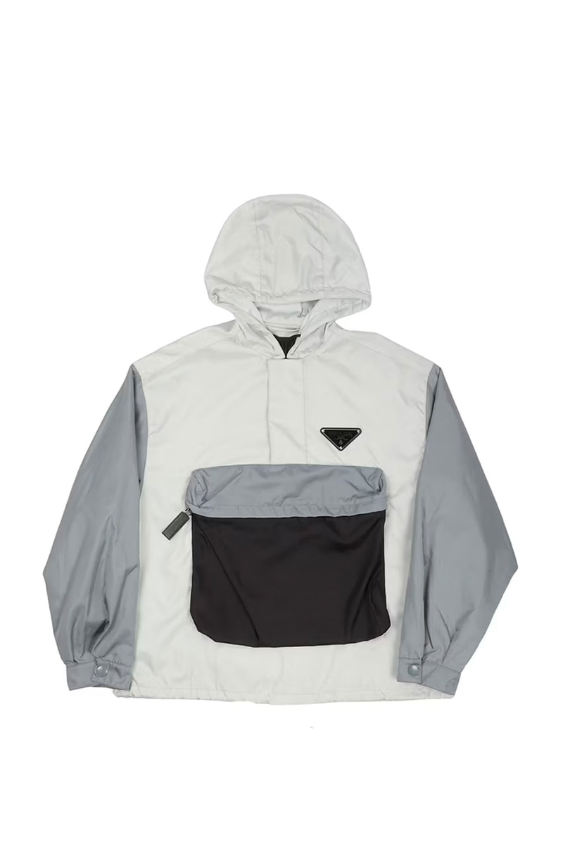 Frank Ocean 著用 Homer x Prada 聯乘外套正式上架