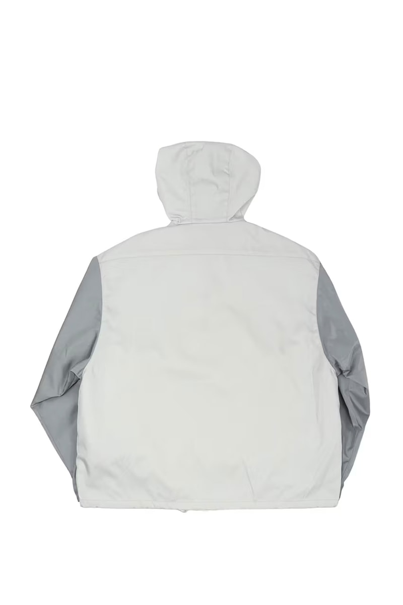 Frank Ocean 著用 Homer x Prada 聯乘外套正式上架