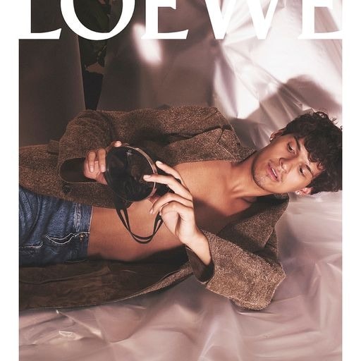 LOEWE 2023 秋冬男裝 Lookbook 正式發佈