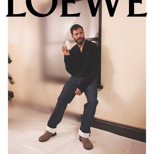 LOEWE 2023 秋冬男裝 Lookbook 正式發佈