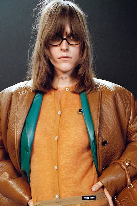 Ethel Cain、Emma Corrin、Amelia Gray 等人出鏡 Miu Miu 2023 秋冬系列形象大片「LIVE!」