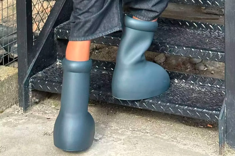 創意團體 MSCHF 話題鞋款「Big Boot」最新黑色版本率先亮相