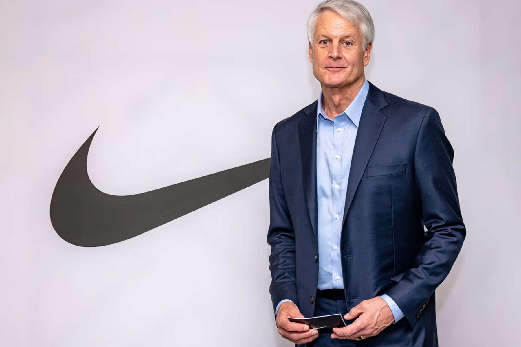 當 Nike 執行長一年的薪酬有多少錢？