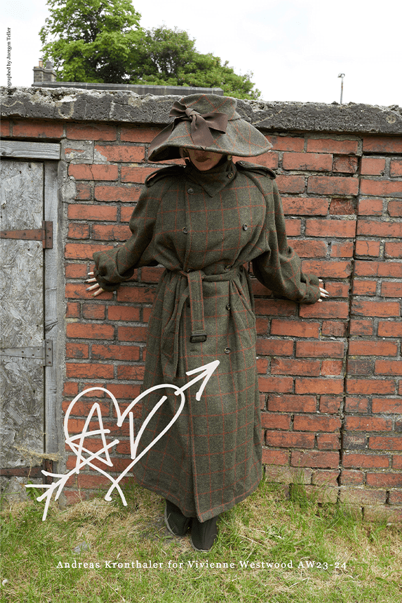 Vivienne Westwood 正式發佈 2023 秋冬系列形象大片