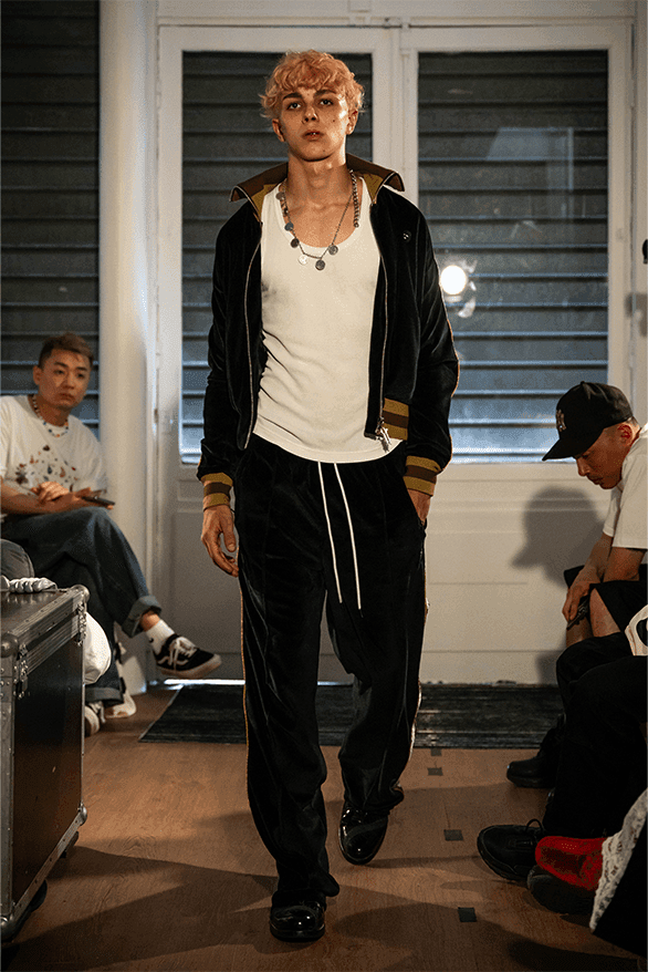 Youths In Balaclava 正式發佈 2024 春夏系列「Hybrid moments」