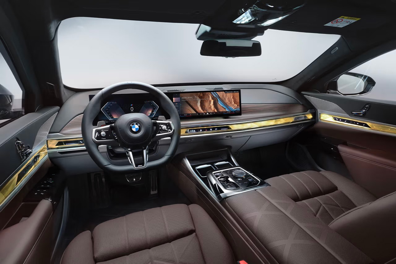 BMW 正式發表頂級「防彈」規格 7-Series 座駕