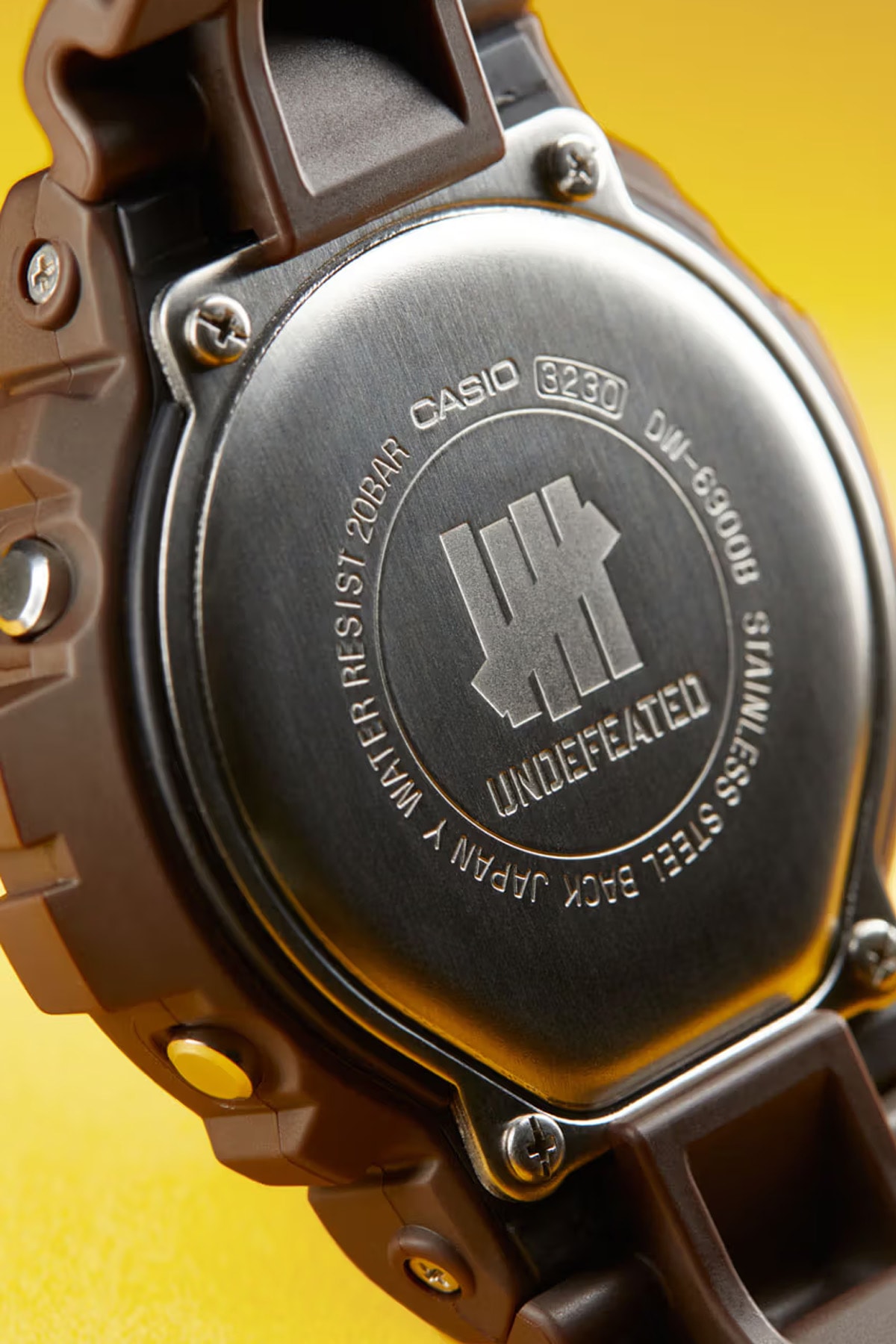 UNDEFEATED x G-Shock DW-6900 最新聯名錶款正式發佈
