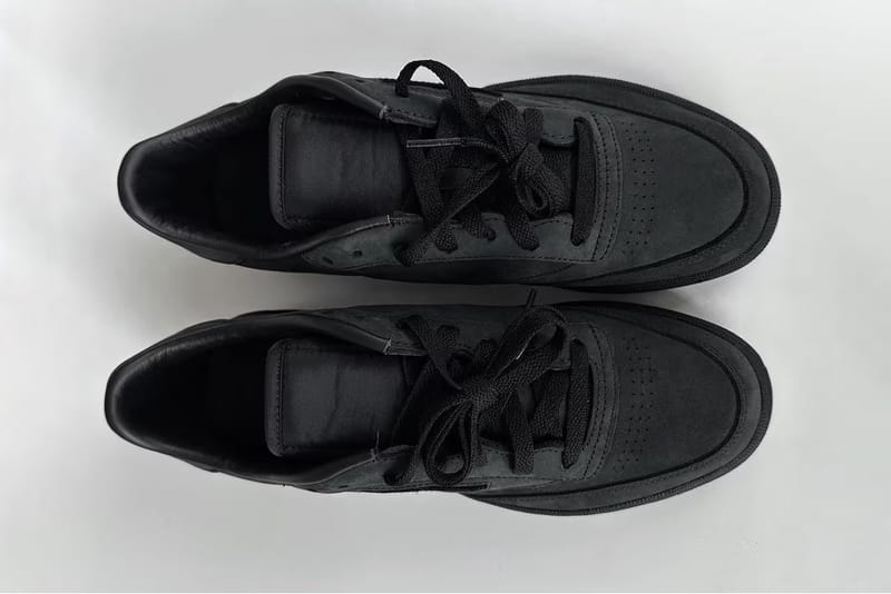JJJJound x Reebok Club C「Core Black」最新聯乘鞋款率先曝光