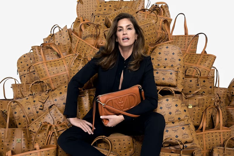 超模 Cindy Crawford 出鏡 MCM 2023 最新秋冬形象大片