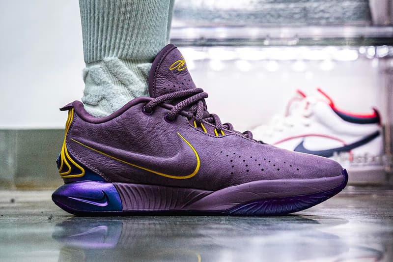 率先上腳 Nike LeBron 21 最新配色「Violet Dust」