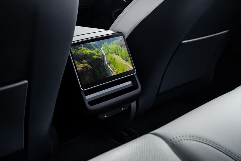 Tesla 正式發表全新改款 Model 3