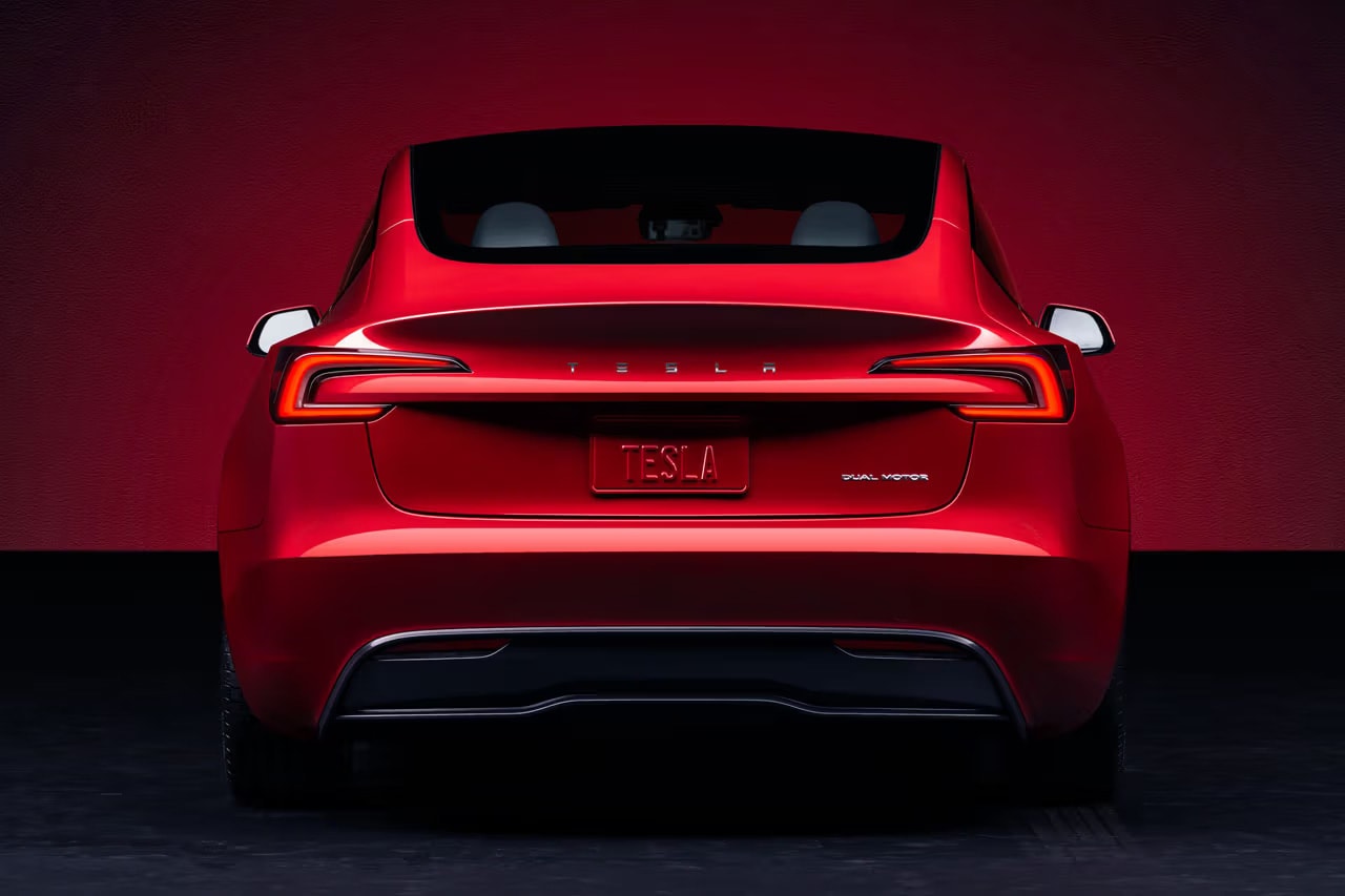 Tesla 正式發表全新改款 Model 3
