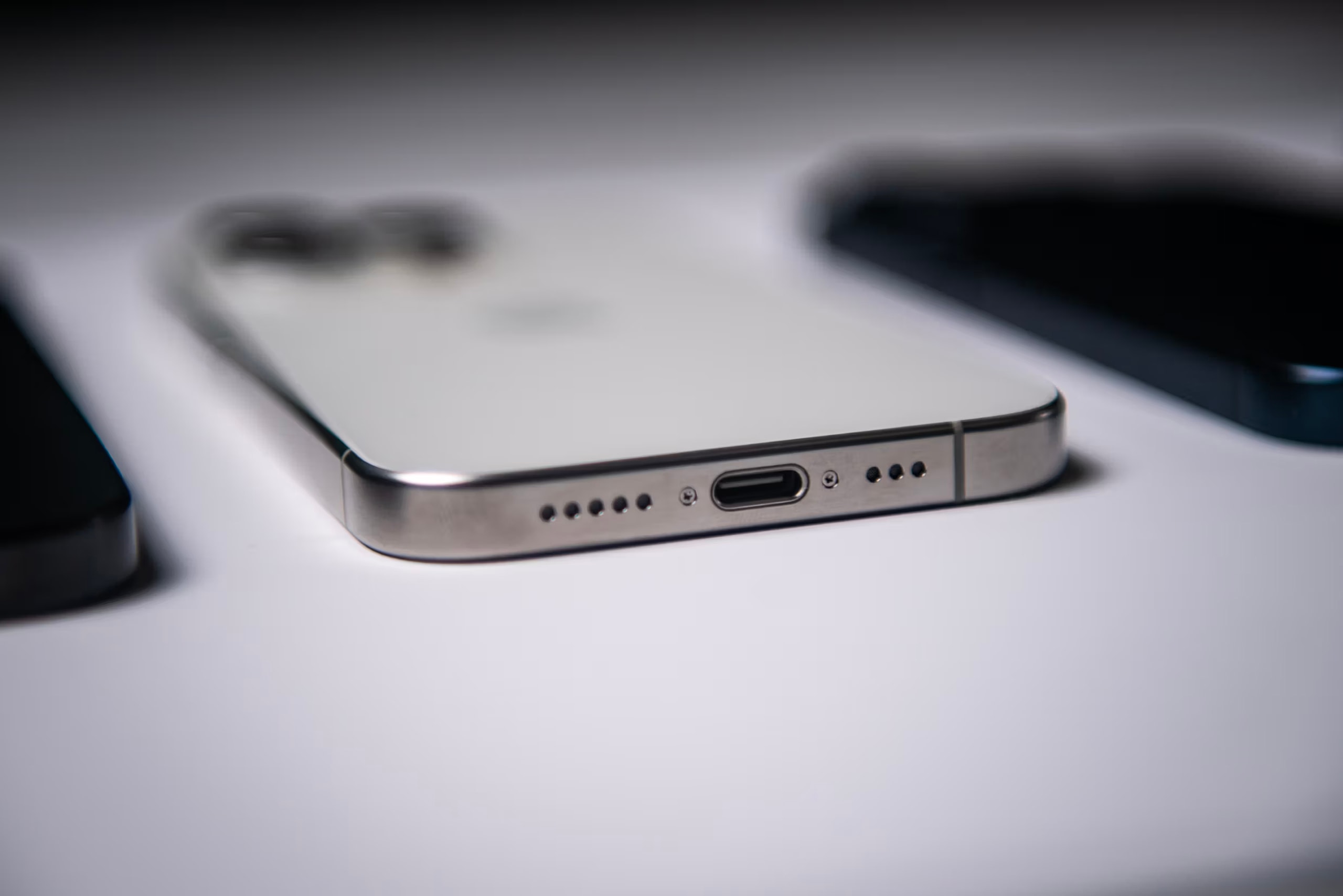 獨家近賞 Apple 2023 年秋季新品：iPhone 15、Apple Watch、AirPods Pro 全新系列