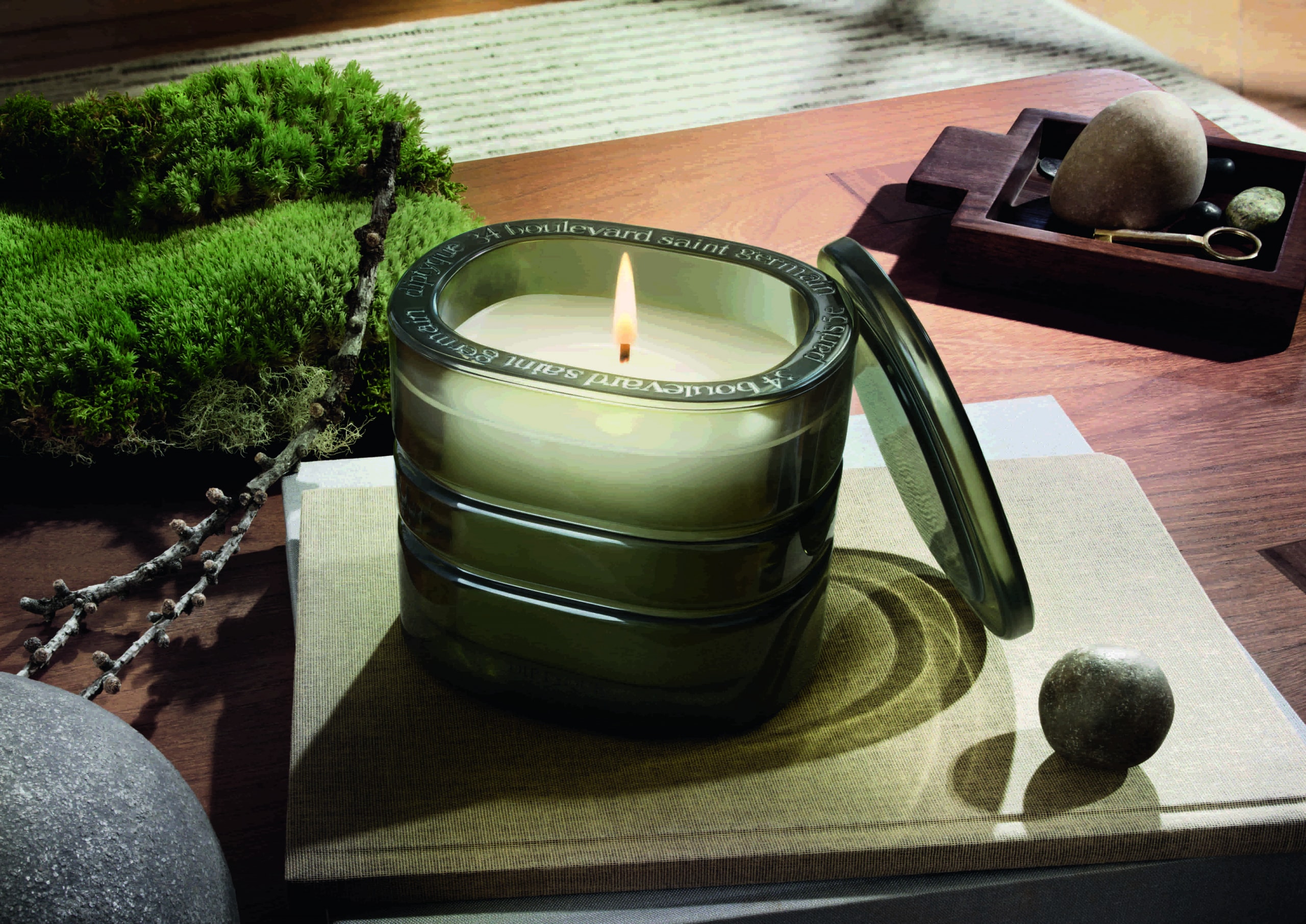 Diptyque 首次推出可補充式香氛蠟燭系列「Diptyque 大千之境」