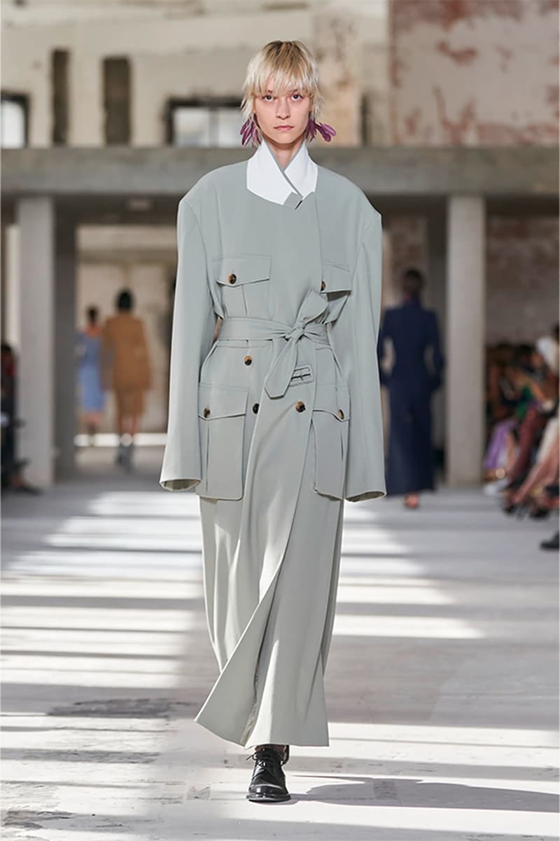 Dries Van Noten 正式發佈 2024 春夏女裝系列大秀