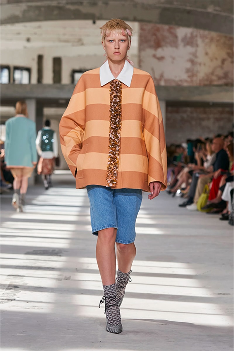 Dries Van Noten 正式發佈 2024 春夏女裝系列大秀