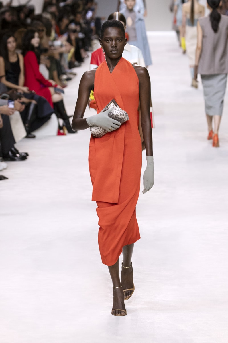 Fendi 2024 春夏女裝系列大秀登場
