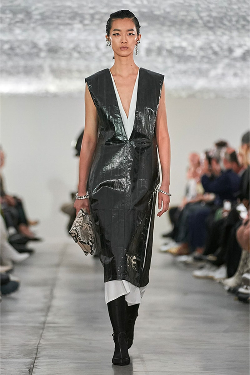 Jil Sander 正式發佈 2024 春夏系列大秀