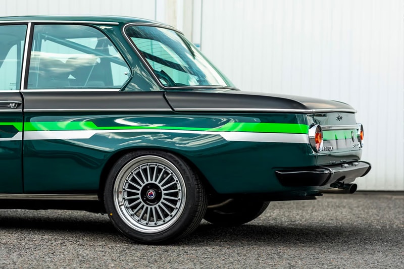MANHART 打造 BMW 2002 tii ALPINA 全新改裝車型「Pig Cheeks」