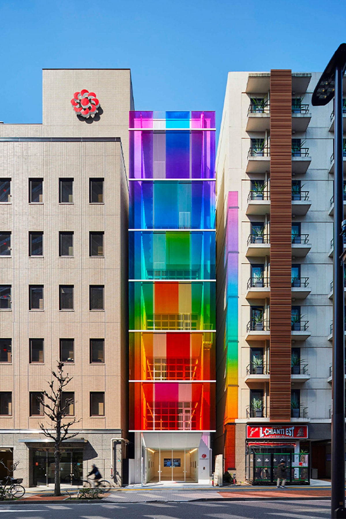 一覽 SAKO Architects 全新東京建築「Vertical Rainbow」