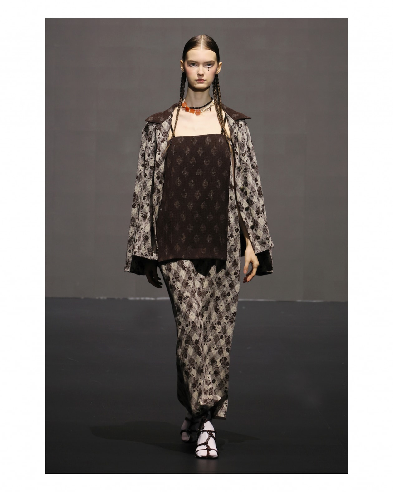 FASHIONALLY COLLECTIONS：16 個香港新晉時裝品牌  2024 春夏新作登場