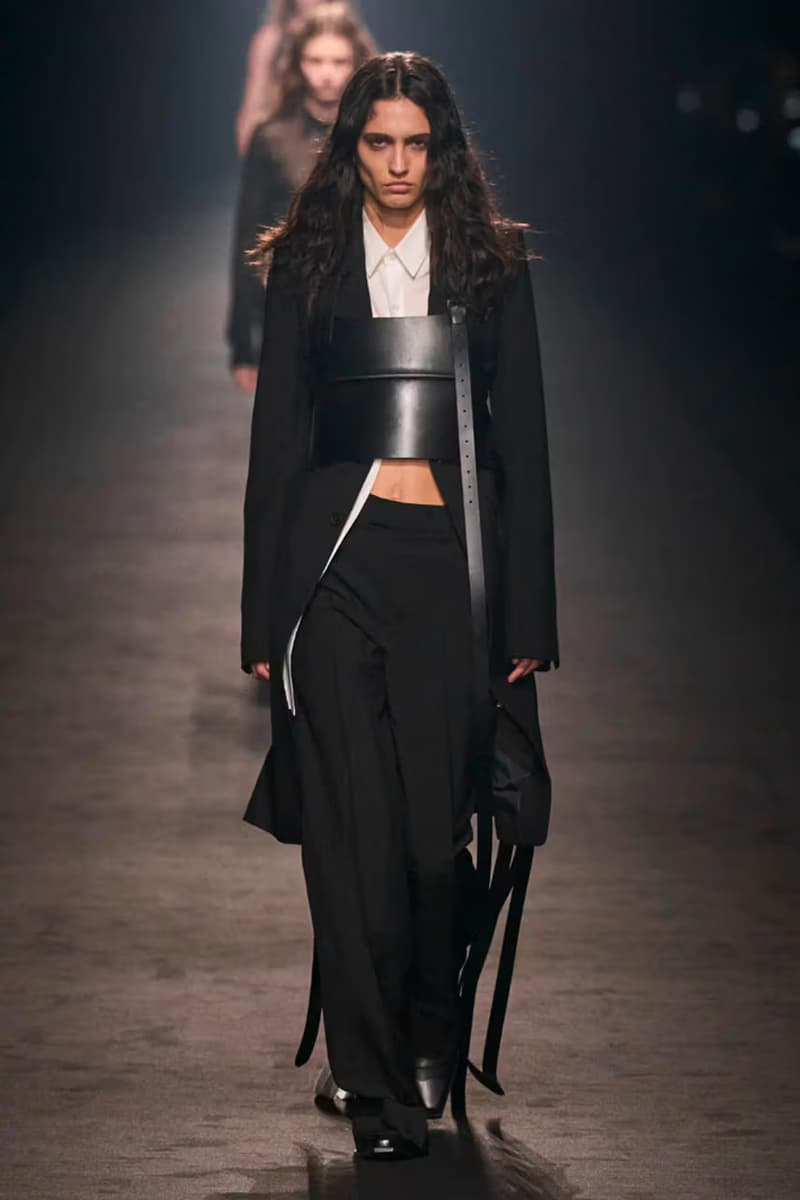 Ann Demeulemeester 正式發佈 2024 春夏系列大秀