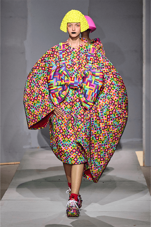 COMME des GARÇONS 2024 春夏系列大秀登場