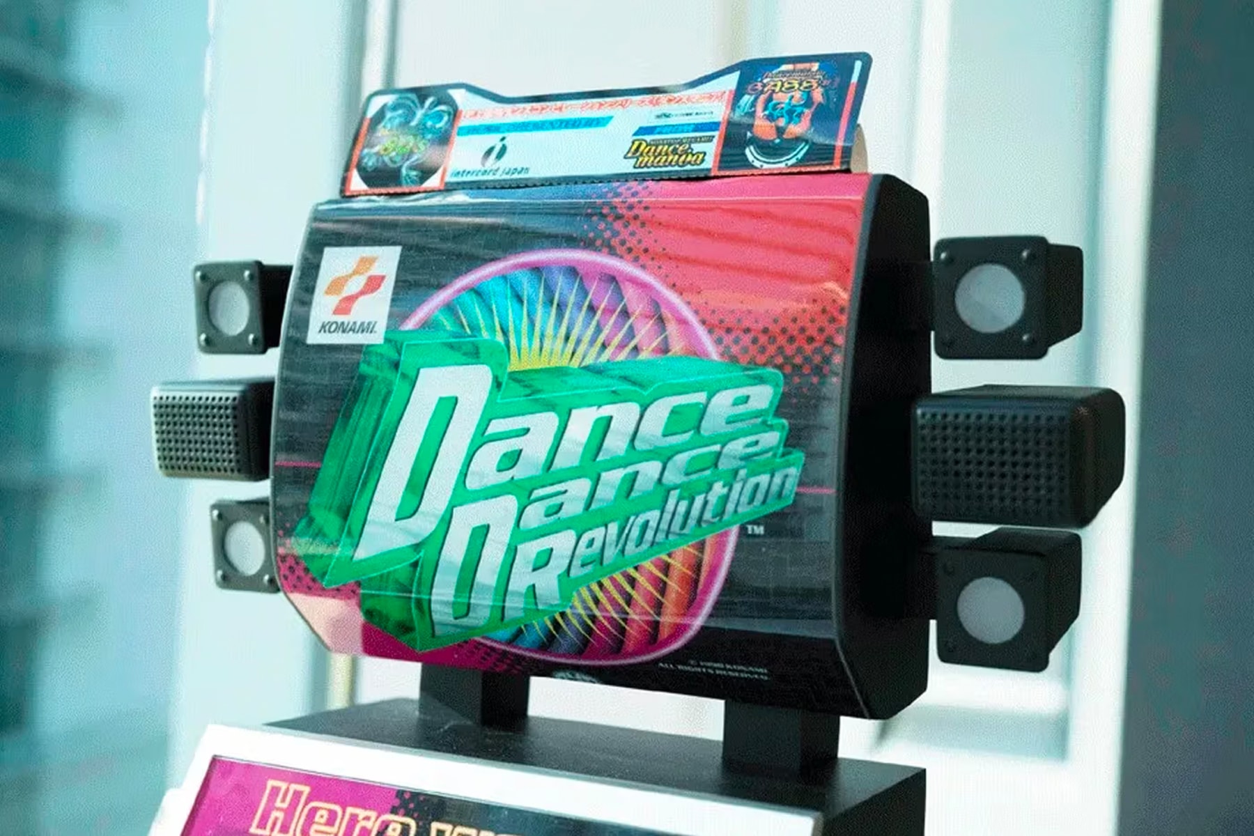Zuiki 正式推出《Dance Dance Revolution》迷你跳舞機模型
