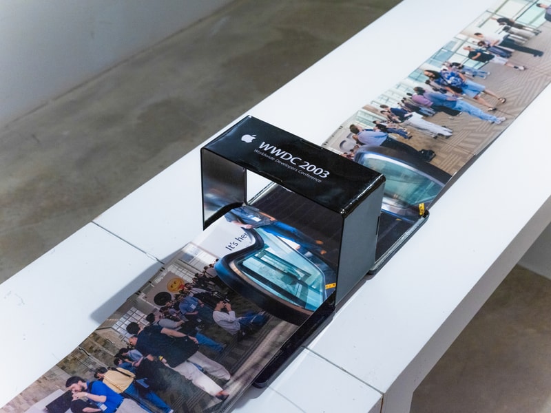 走進《I WANT TO PUT A DING IN THE MULTIVERSE》賈伯斯特展