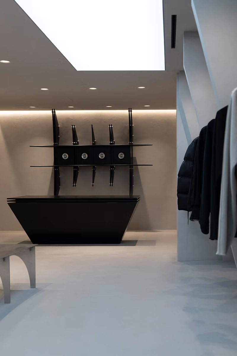 IISE 正式推出全新展間、服飾系列「VOL. 1 / NO. 1」