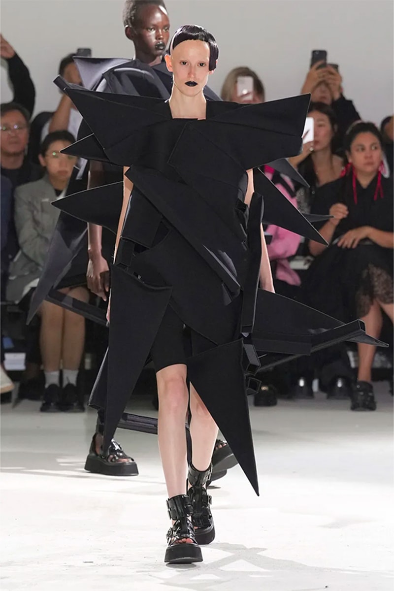 Junya Watanabe 正式發佈 2024 春夏女裝系列大秀