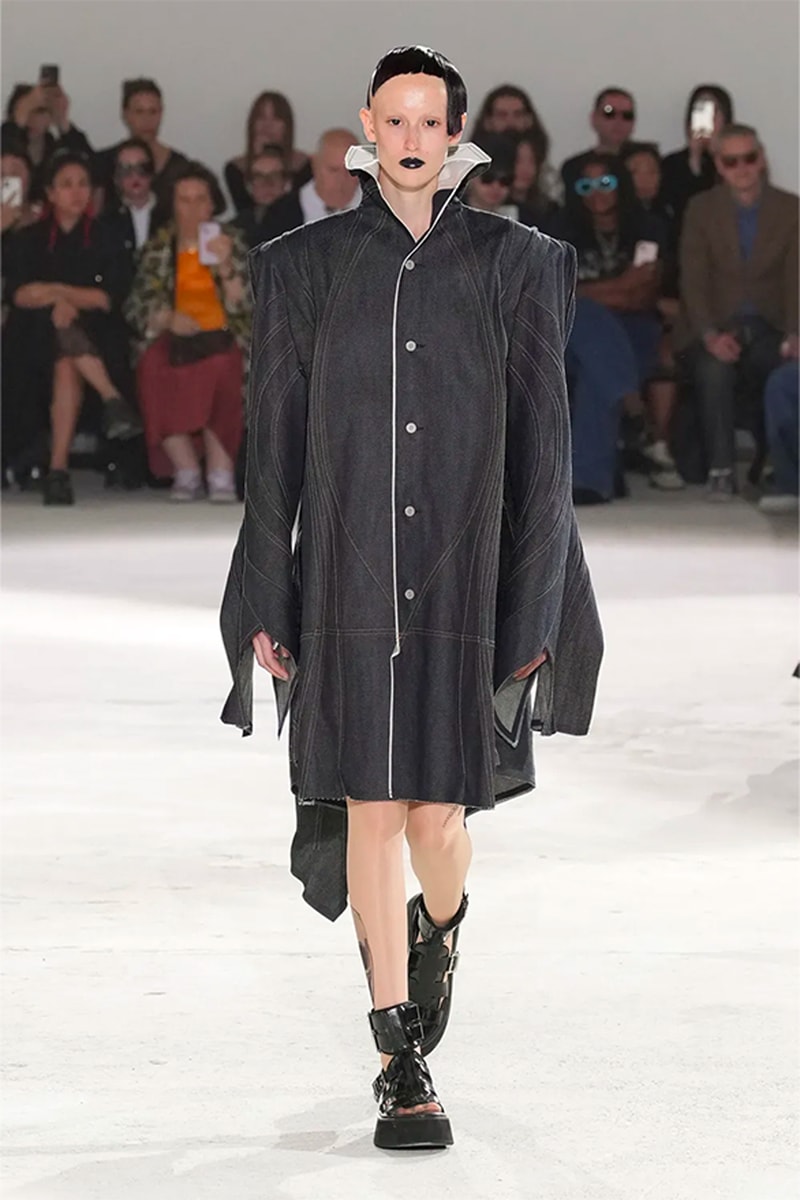 Junya Watanabe 正式發佈 2024 春夏女裝系列大秀