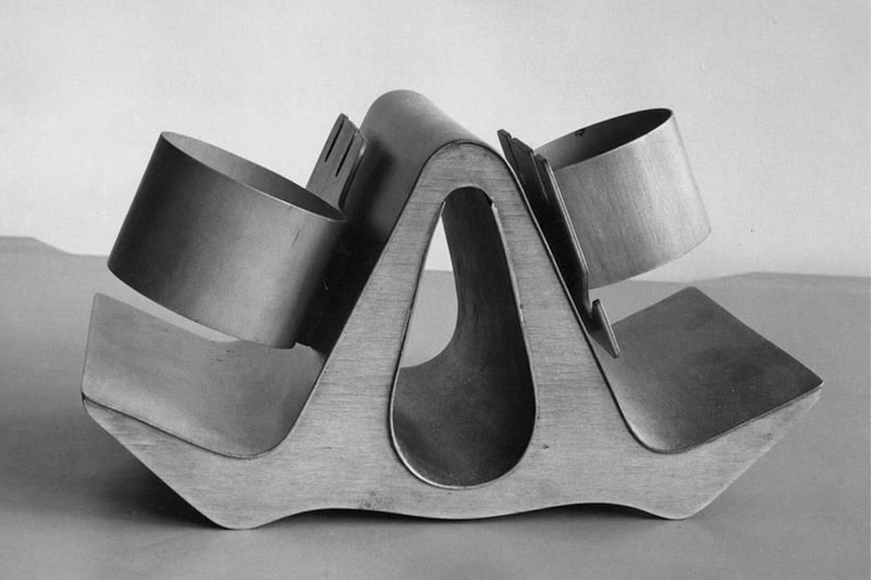 Margaret Howell 攜手 ISOKON 重新設計 Marcel Lajos Breuer 傢俱款式