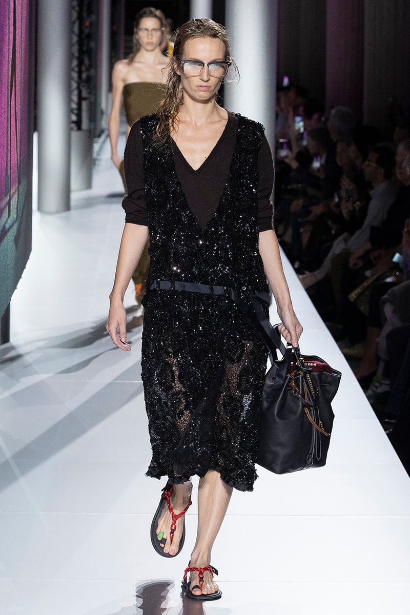 Miuccia Prada 執掌 Miu Miu 2024 春夏時裝大秀正式登場